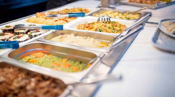 Buffet en location : Une solution pratique pour vos événements